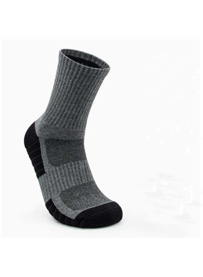 4 أزواج من الجوارب الرياضية الطويلة، مناسبة للمناسبات الرياضية. - Image 5